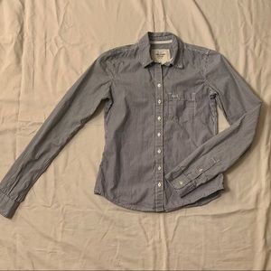 NEW Abercrombie blue and white button down shirt